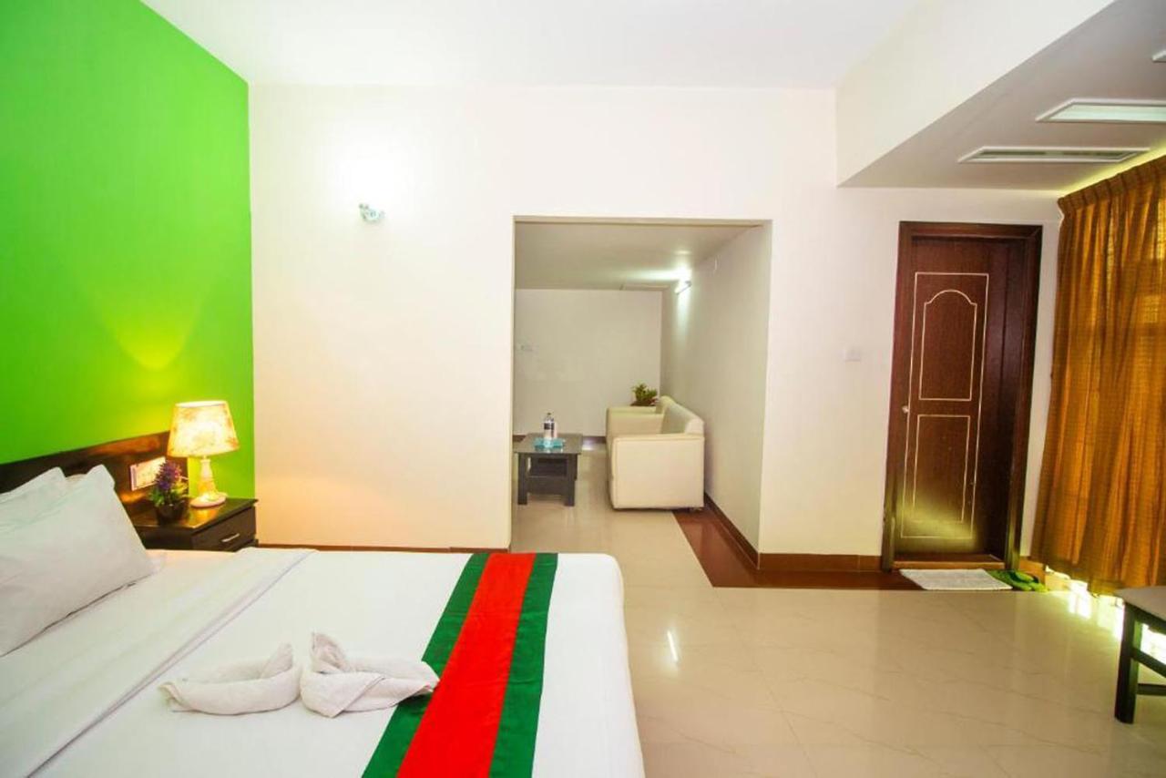 Hotel The Rahmania International Dhaka Exteriör bild